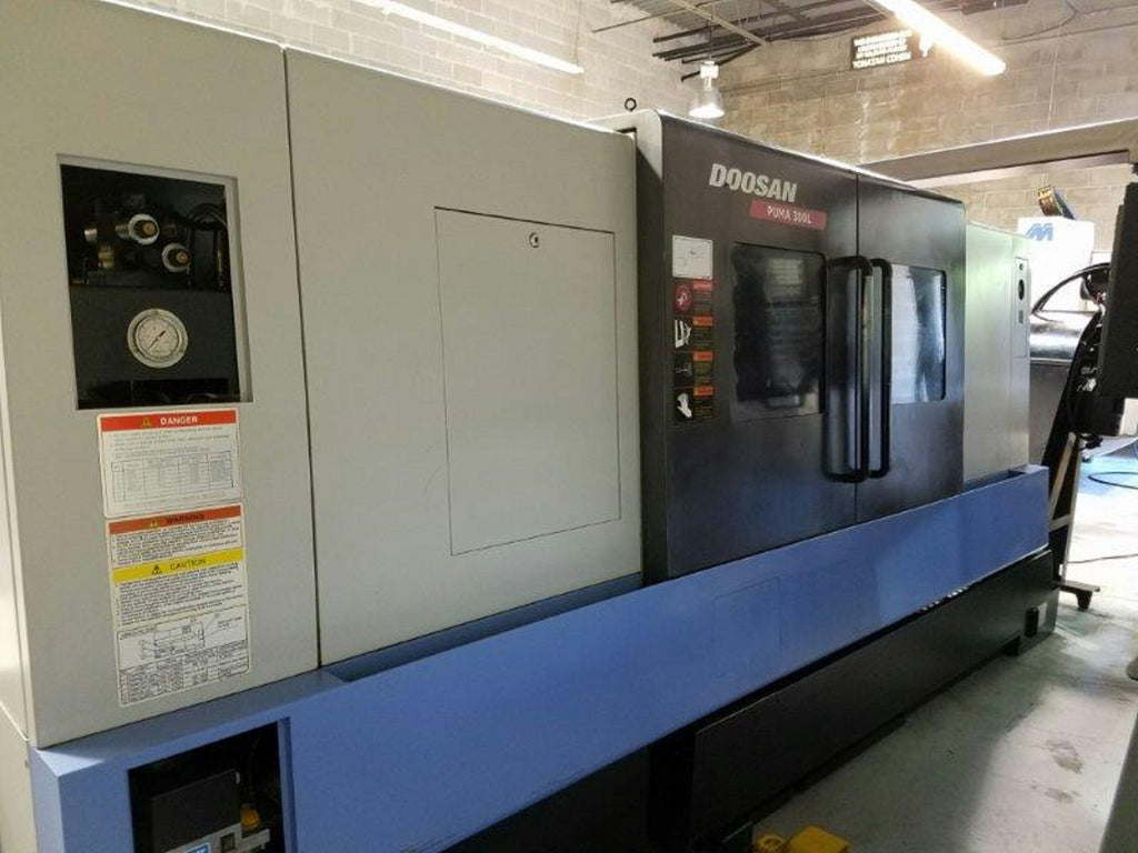 2010 Doosan Puma 300LC