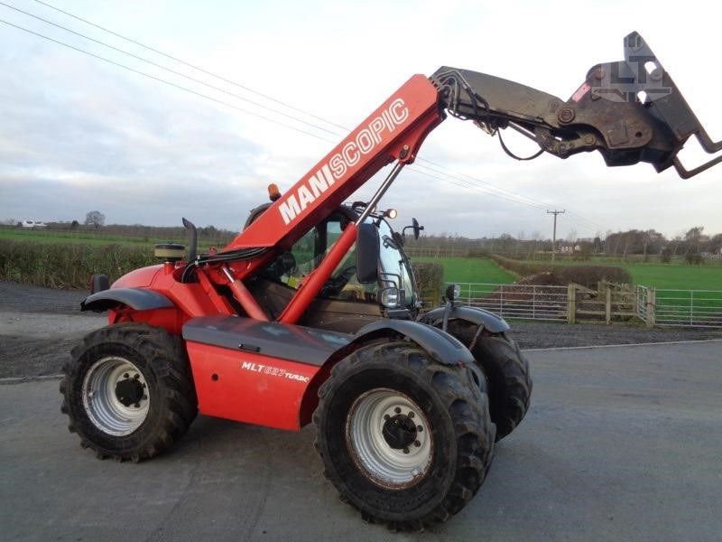 2011 Manitou MLT627