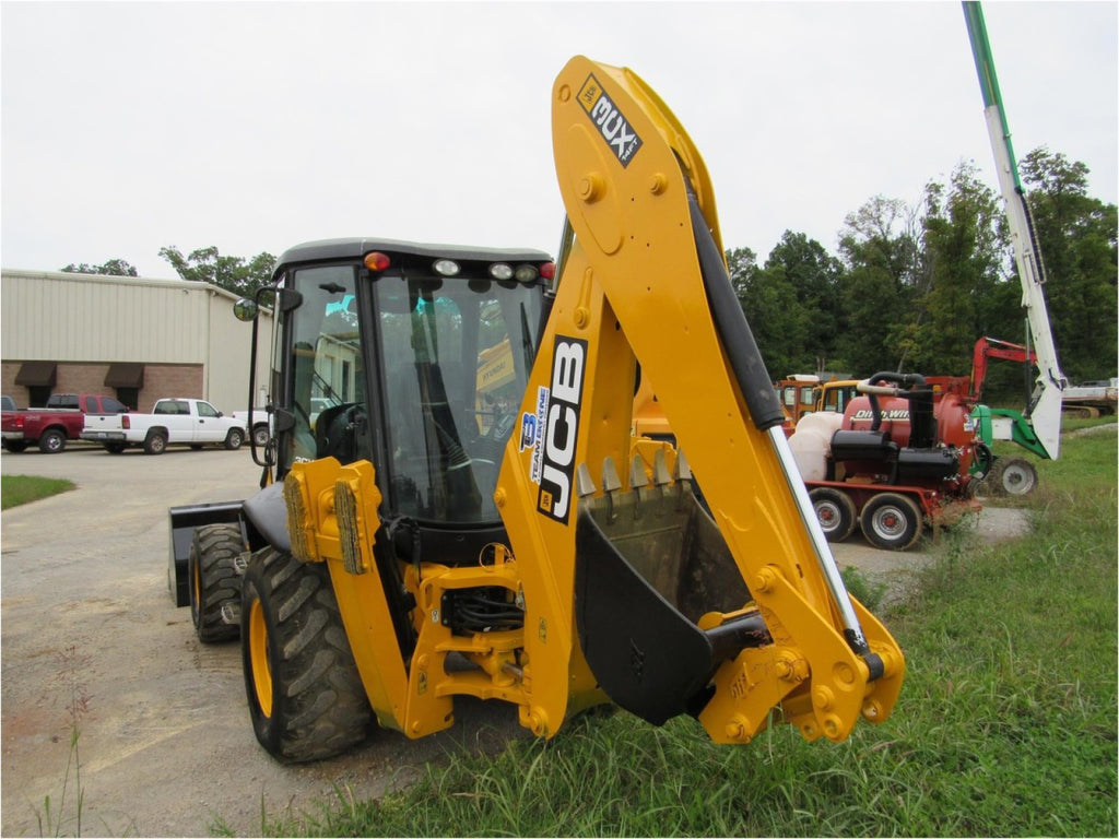 2011 CB 3CX14-4-T Backhoe