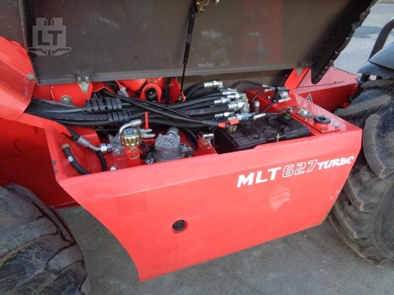 2011 Manitou MLT627